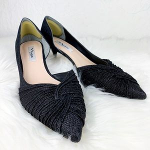 🦖 EUC Nina Black Kitten Heel Glitter Pumps